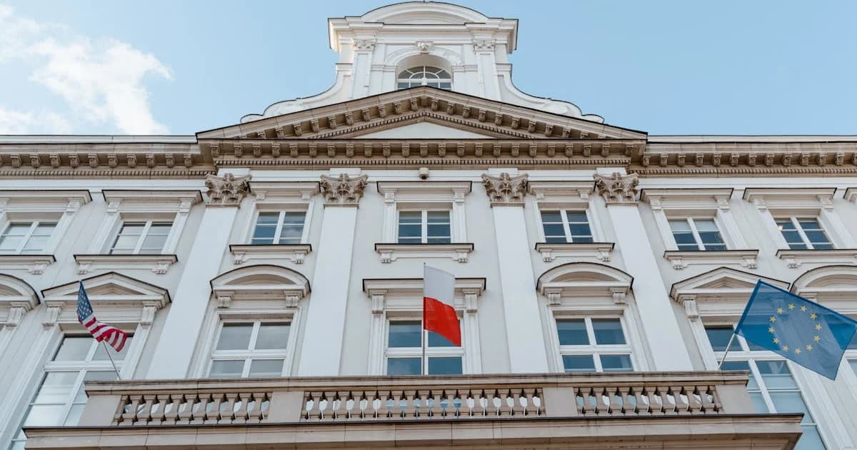 Iran Conflict Generates Over 5 Million Tons of CO2 in First Two Weeks, Exceeding Iceland's Annual Emissions